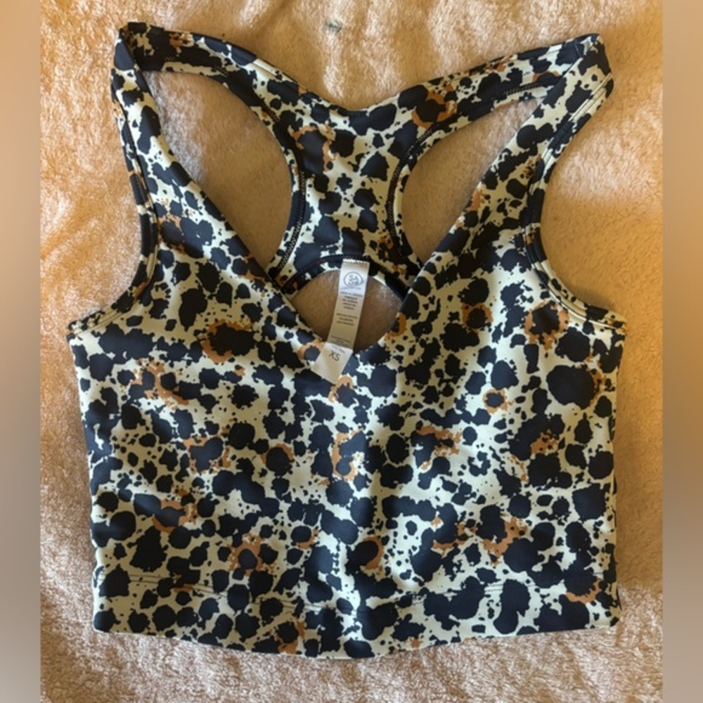 Sage Women's Racerback Sports Bra - Black and Brown Pattern